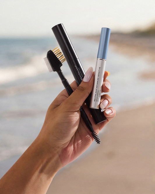 Pestañas Perfectas con RevitaLash Advanced Sensitive 2.0
