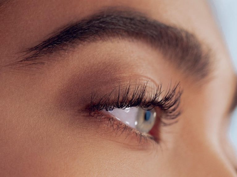 model with lashes